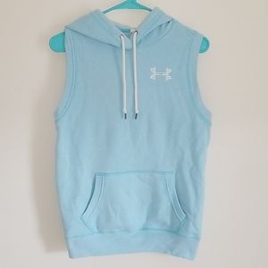 Under Armour Sleeveless Hoodie - Small